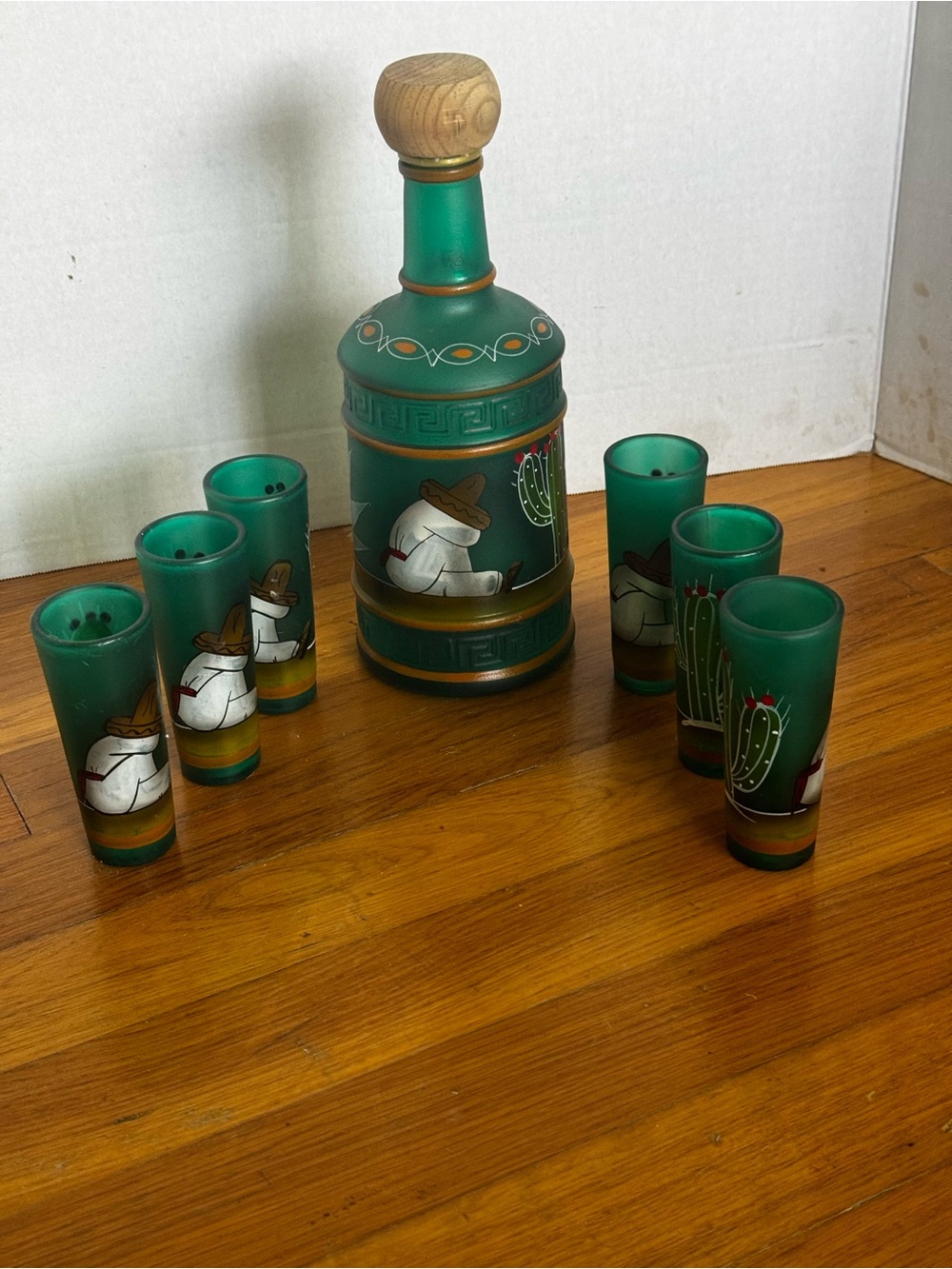 Decanter Set with 6 shot glass Tequila set